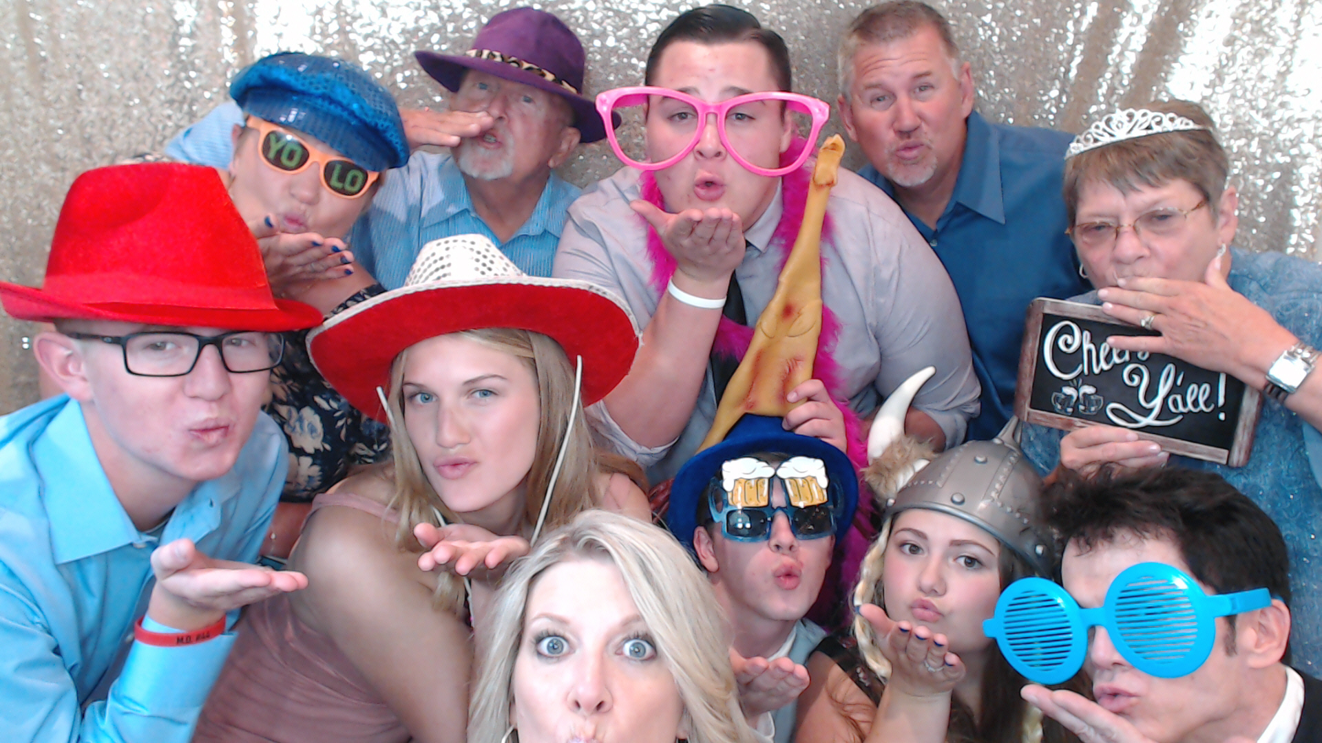 Jorden and Benjamin are getting hitched | View more photos from the event at gallery.photoboothbillings.com/u/PhotoBoothBillings/Jorden-and-Benjamin-are-getting-hitched